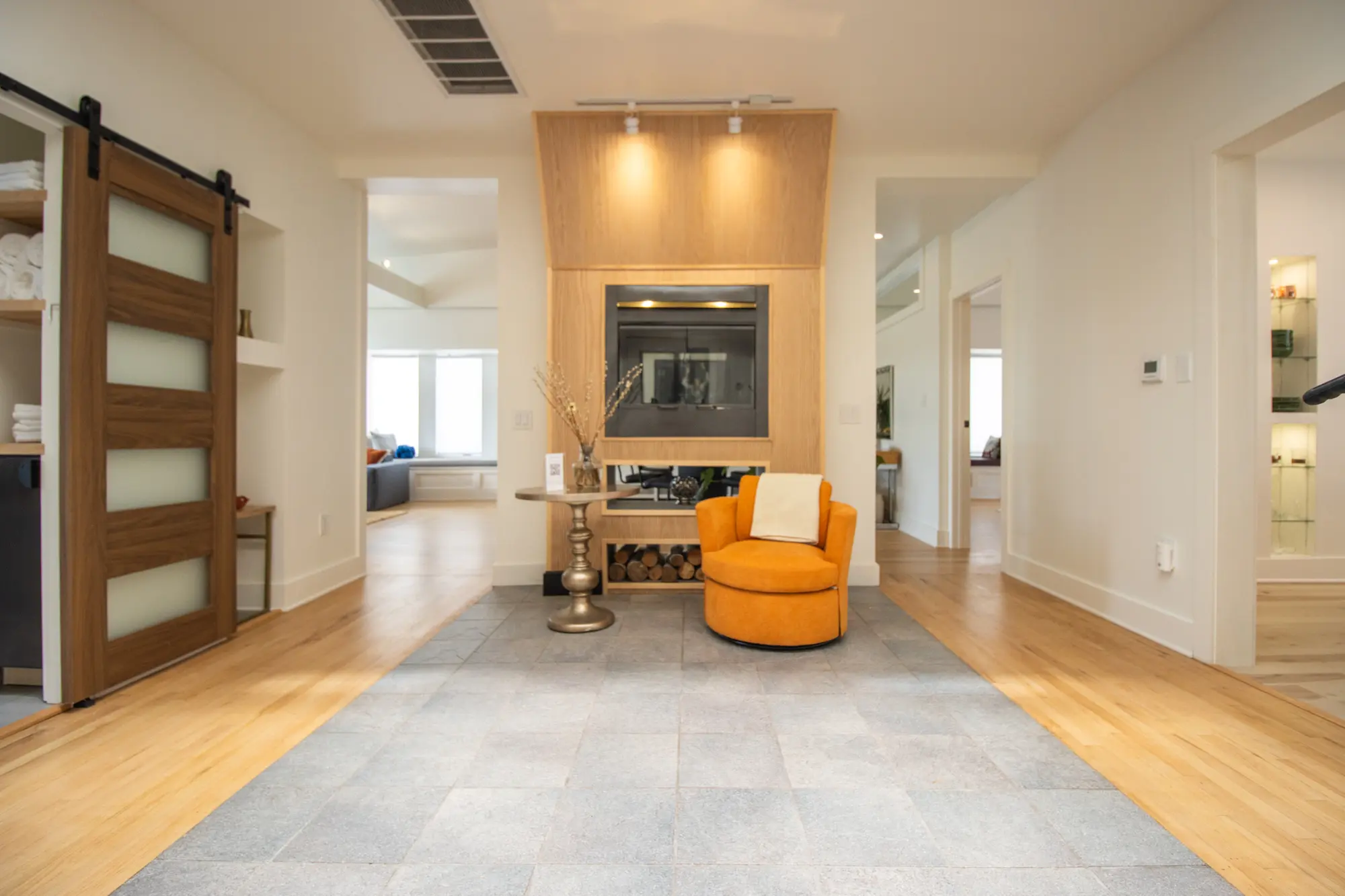 River Penthouse entry hall and open floor plan, Narrowsburg NY